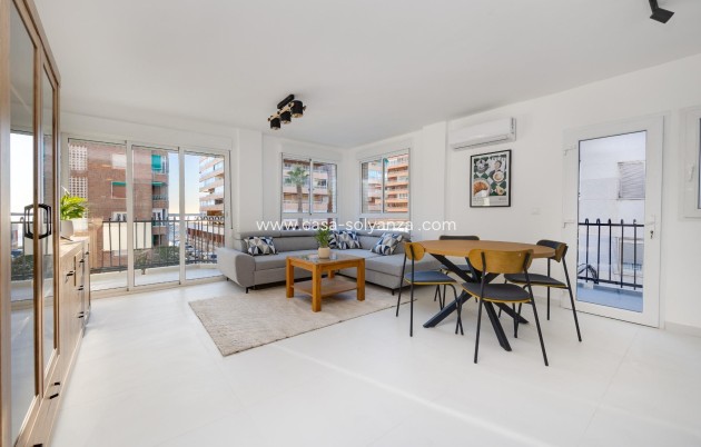 Wohnung - Wiederverkauf - Torrevieja - Puerto