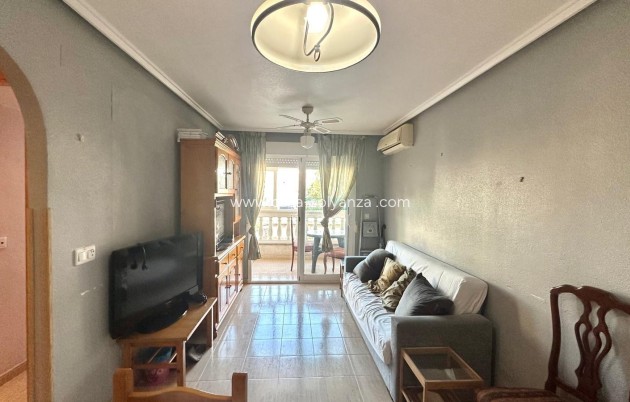 Wohnung - Wiederverkauf - Torrevieja - Torrevieja