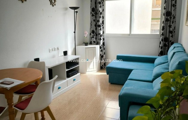 Wohnung - Wiederverkauf - Torrevieja - Torrevieja