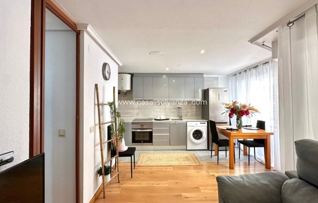 Wohnung - Wiederverkauf - Torrevieja - Torrevieja