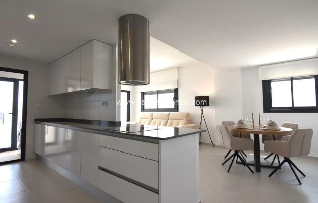 Resale - Apartment / flat - Orihuela - Villamartin
