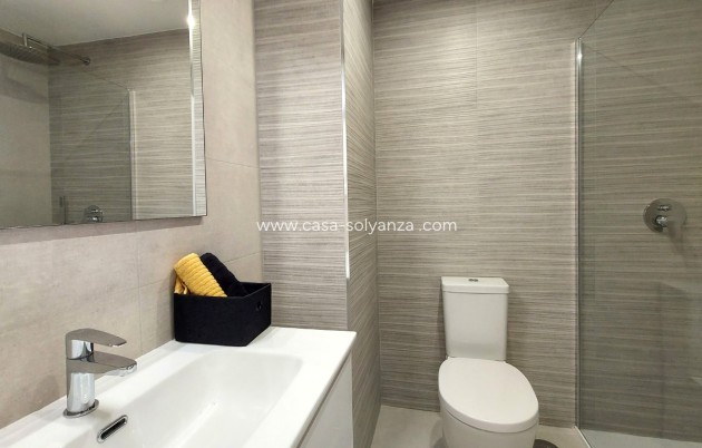 Resale - Apartment / flat - Orihuela - Villamartin