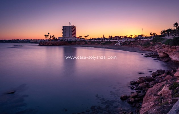 Resale - Apartment / flat - Villamartin - Costa Blanca