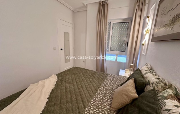 Revente - Appartement - Torrevieja - Habaneras