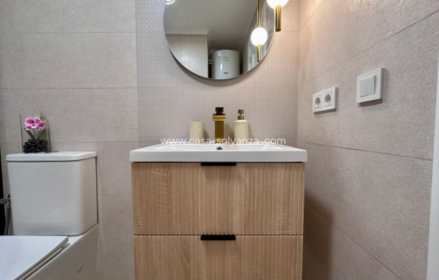 Revente - Appartement - Torrevieja - Habaneras