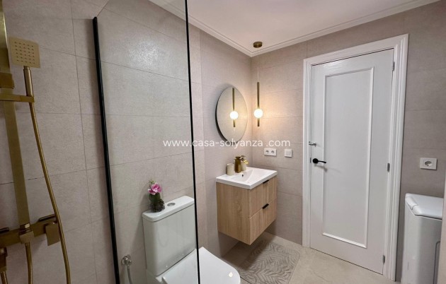 Revente - Appartement - Torrevieja - Habaneras