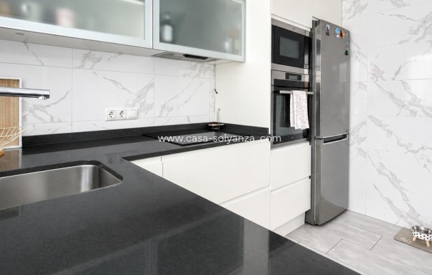 Resale - Townhouse - Orihuela Costa - Punta Prima