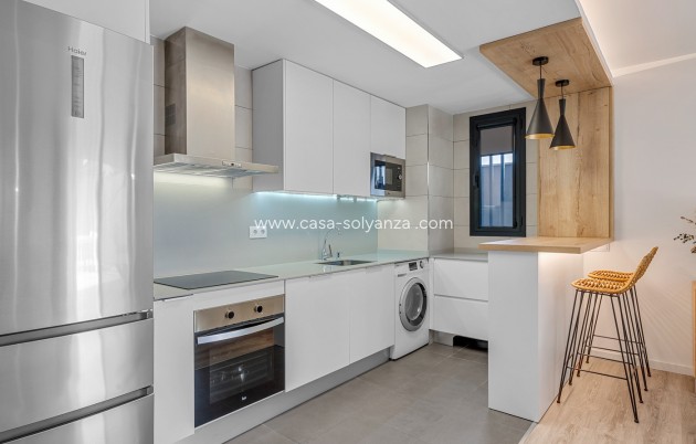 Resale - Apartment / flat - El Campello - Muchavista