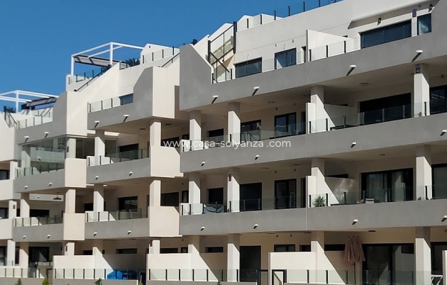 Resale - Apartment / flat - Villamartin - Costa Blanca