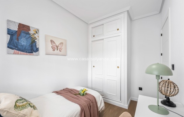 Resale - Apartment / flat - Orihuela Costa - Playa Flamenca