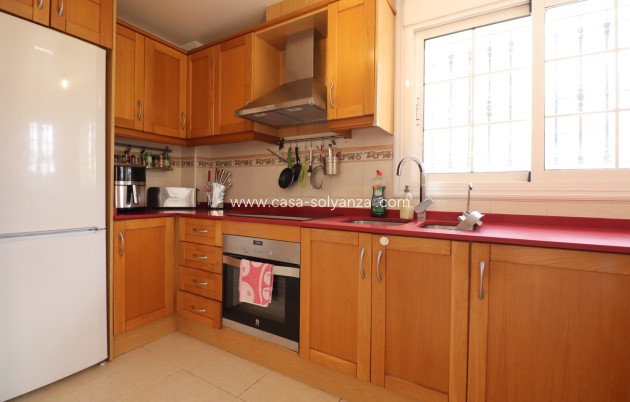 Resale - Villa - Los Montesinos - La Herrada