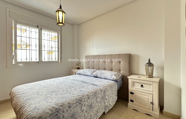 Resale - Villa - Los Montesinos - La Herrada