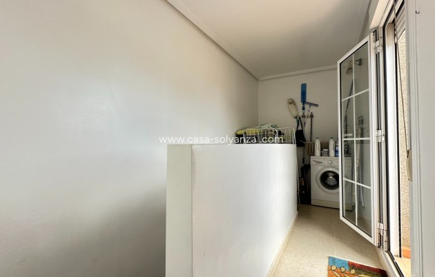 Resale - Villa - Los Montesinos - La Herrada