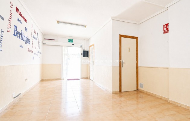 Revente - Commercial (Rental) - Ciudad Quesada - Doña Pepa