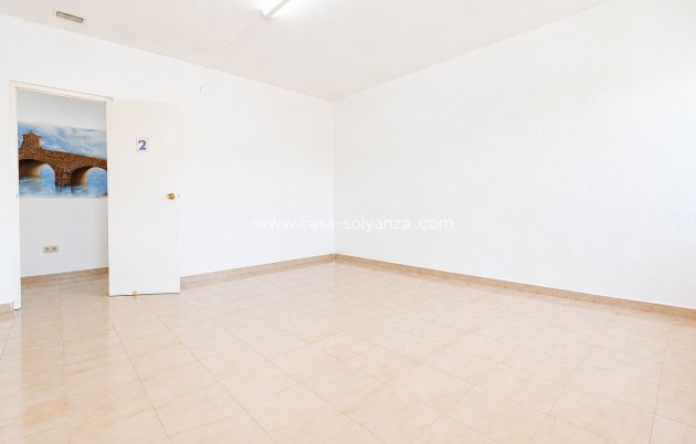 Revente - Commercial (Rental) - Ciudad Quesada - Doña Pepa