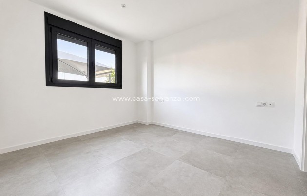 Reventa - Apartamento / piso - Dehesa de campoamor - Campoamor