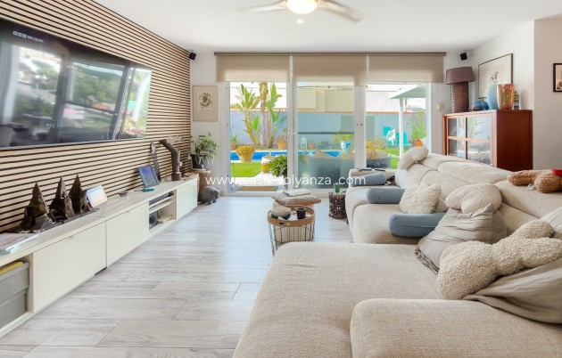 Herverkoop - Villa - Torrevieja - Torreta - Florida
