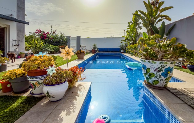 Herverkoop - Villa - Torrevieja - Torreta - Florida