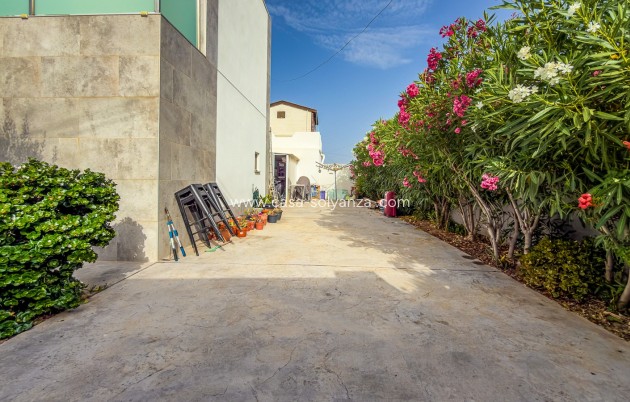 Herverkoop - Villa - Torrevieja - Torreta - Florida
