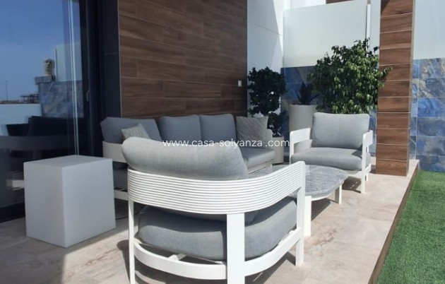 Revente - Villa - Orihuela - Entre Naranjos Vistabella Golf