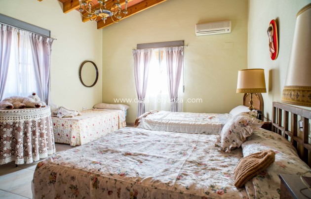 Herverkoop - Country Property/Finca - Raspay