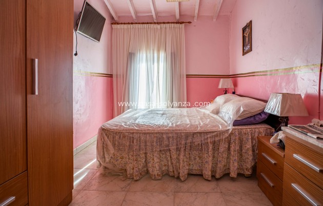 Herverkoop - Country Property/Finca - Raspay