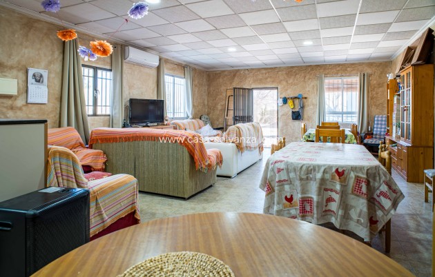 Herverkoop - Country Property/Finca - Raspay