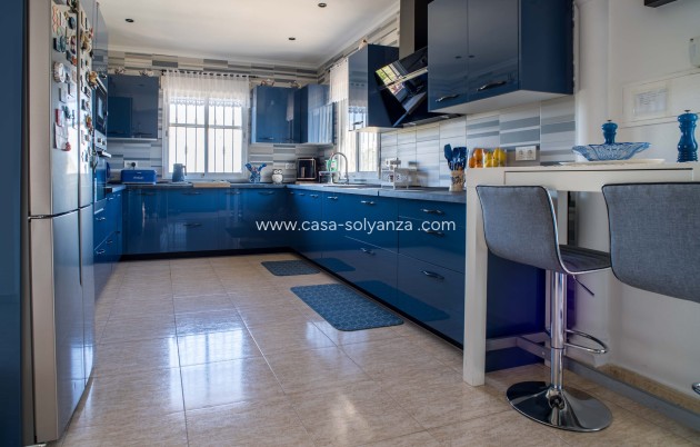 Reventa - Villa - La Zarza