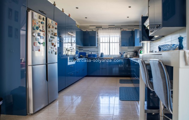 Reventa - Villa - La Zarza