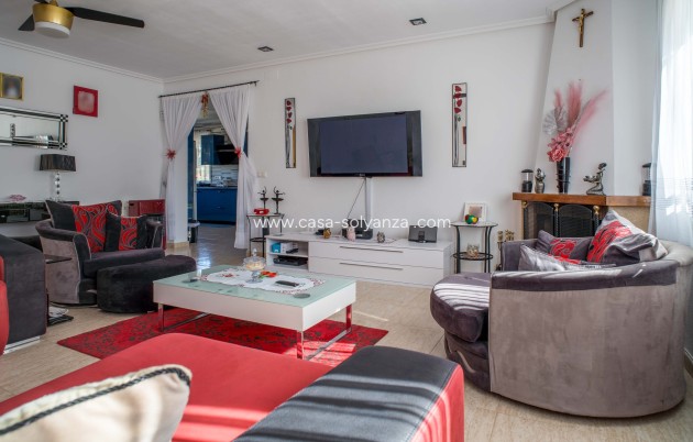 Reventa - Villa - La Zarza