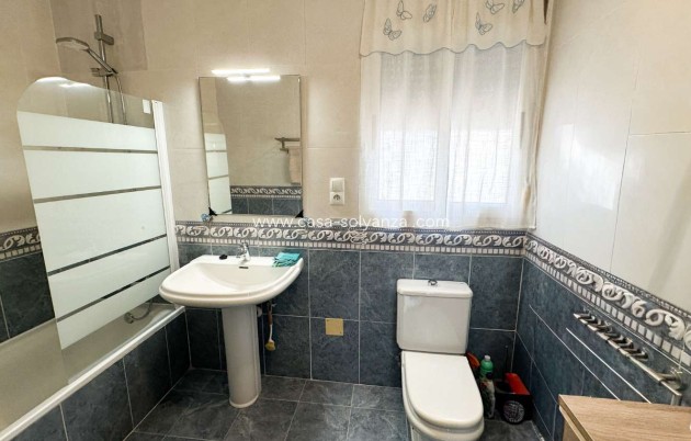 Resale - Villa - Orihuela - Orihuela Costa