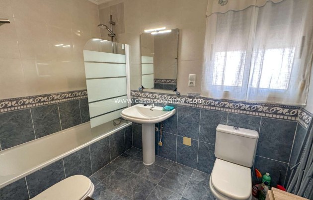 Resale - Villa - Orihuela - Orihuela Costa