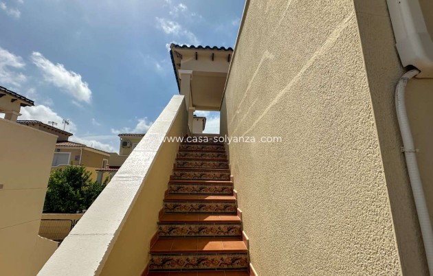 Resale - Villa - Orihuela - Orihuela Costa