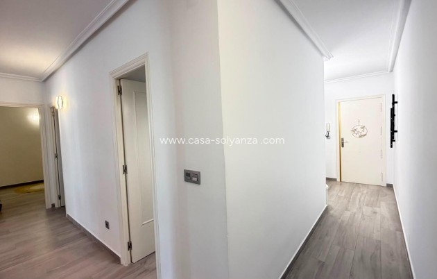 Revente - Appartement - Torrevieja - Centro - Muelle Pesquero