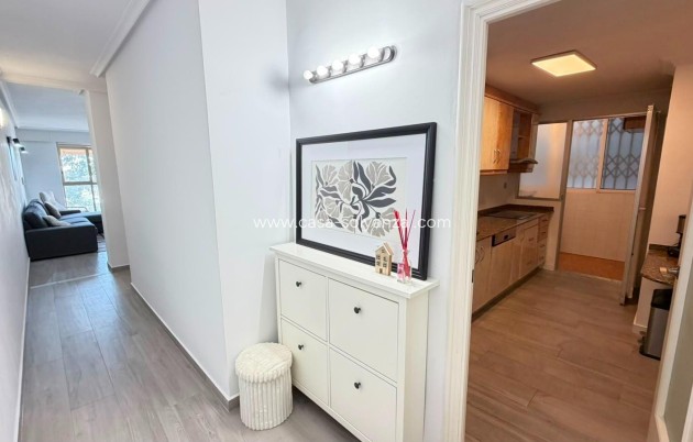 Revente - Appartement - Torrevieja - Centro - Muelle Pesquero