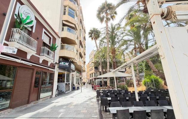 Revente - Appartement - Torrevieja - Centro - Muelle Pesquero