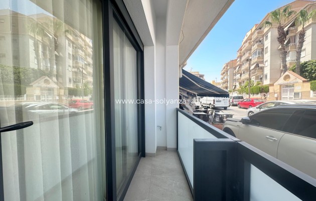 Reventa - Apartamento / piso - Torrevieja - Center
