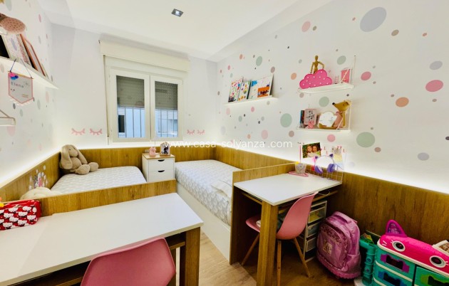 Revente - Appartement - Pilar de la Horadada - Zona Pueblo