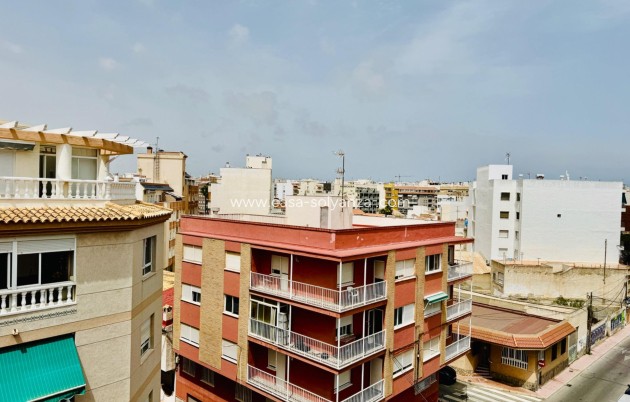 Revente - Appartement - Torrevieja - Acequion