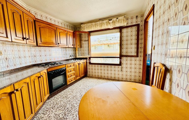 Revente - Appartement - Torrevieja - Acequion