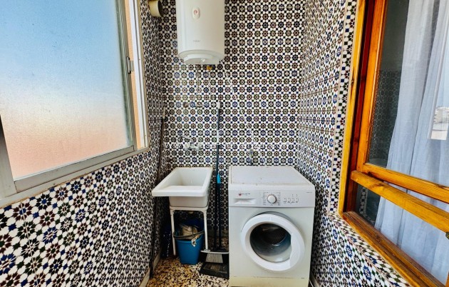 Revente - Appartement - Torrevieja - Acequion