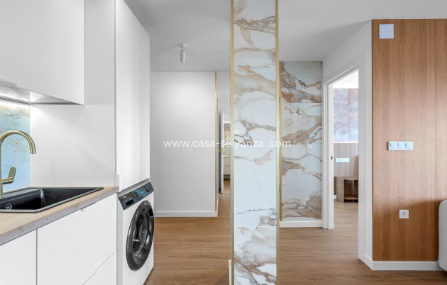 Revente - Appartement - Punta Prima