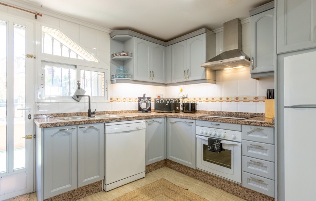 Revente - Bungalow - Orihuela Costa - Villamartín