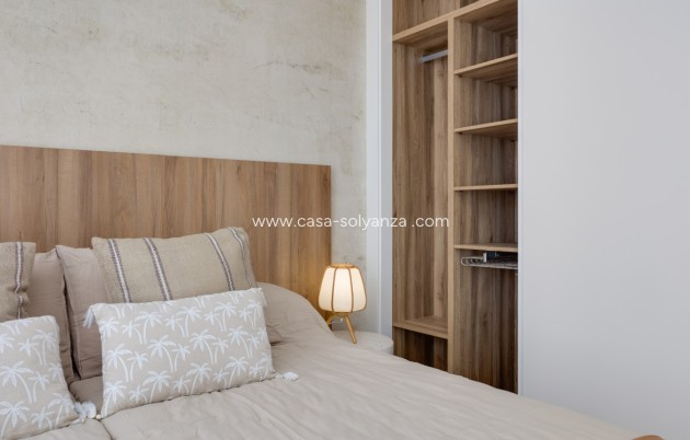 Revente - Villa - Torrevieja - Aguas nuevas