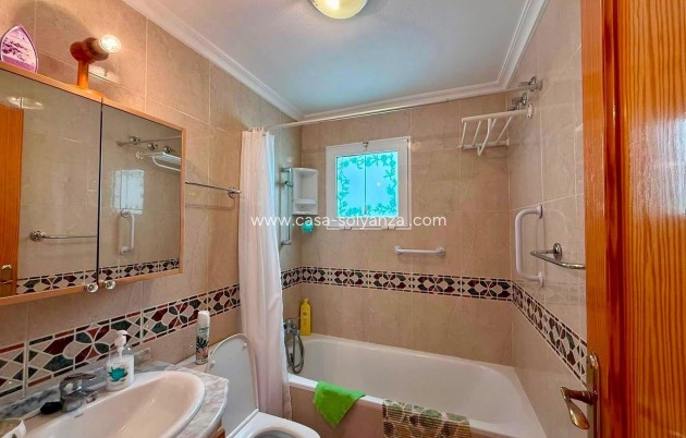 Reventa - Apartamento / piso - Torrevieja - Playa del Cura