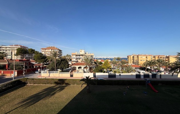 Revente - Appartement - Torrevieja - Punta Prima