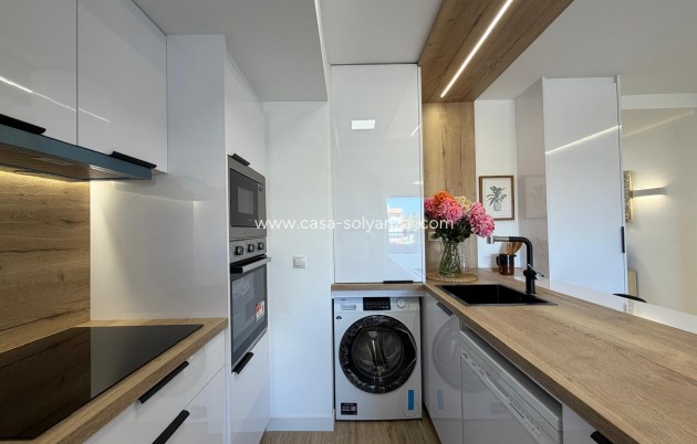 Revente - Appartement - Torrevieja - Punta Prima