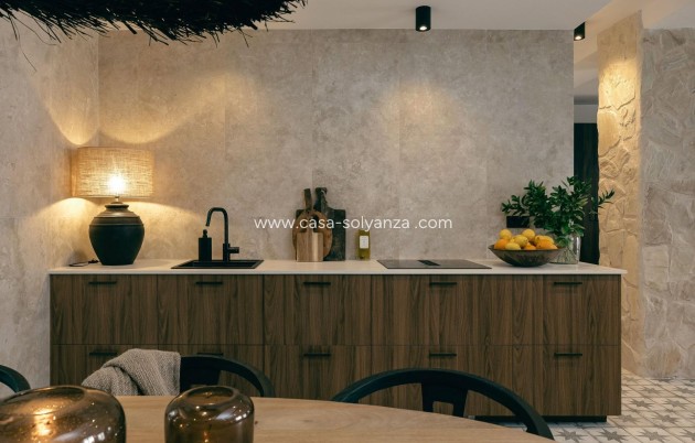 Resale - Apartment / flat - Torrevieja - Las Piscinas Naturales