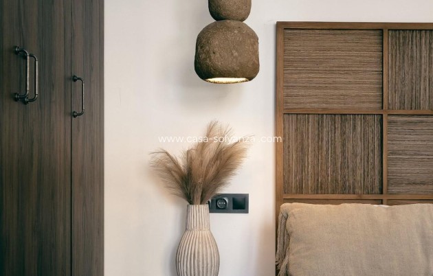 Resale - Apartment / flat - Torrevieja - Las Piscinas Naturales