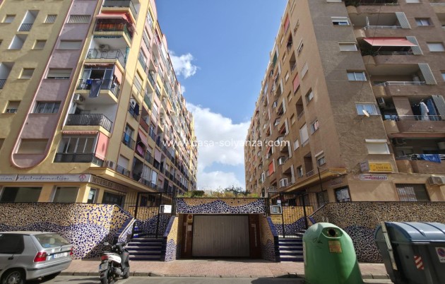 Wiederverkauf - Wohnung - Torrevieja - Playa del Cura